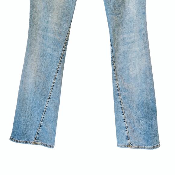 True Religion Becca Mid Rise Bootcut Light Wash Blue Denim Women's Jeans Size 28 - Picture 8 of 15